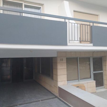 Sun Tower 101 Apartment Limassol Luaran gambar