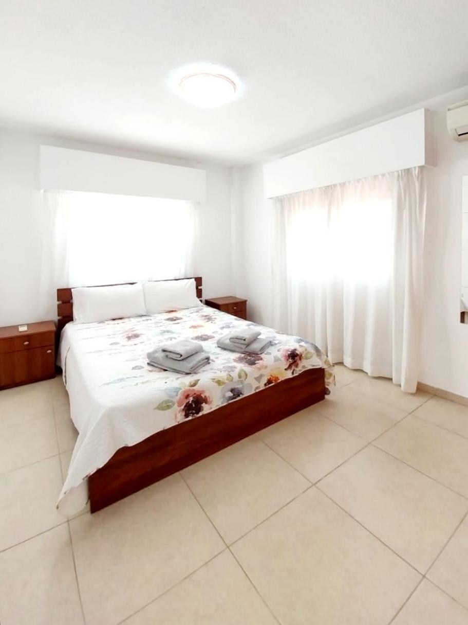 Sun Tower 101 Apartment Limassol Luaran gambar