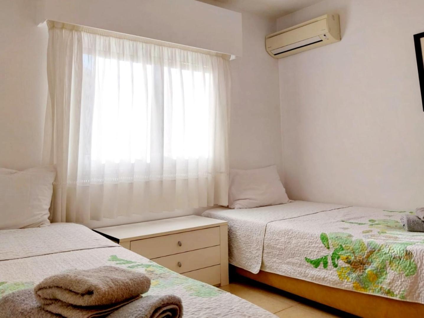 Sun Tower 101 Apartment Limassol Luaran gambar